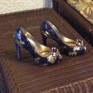 Sequin peep toe pumps